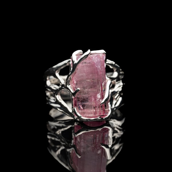 Rubellite Ring