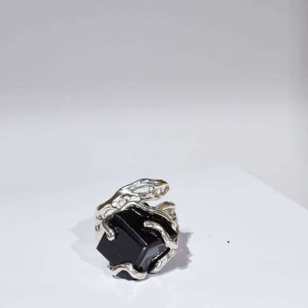Каблучка з кубіком обсидіану