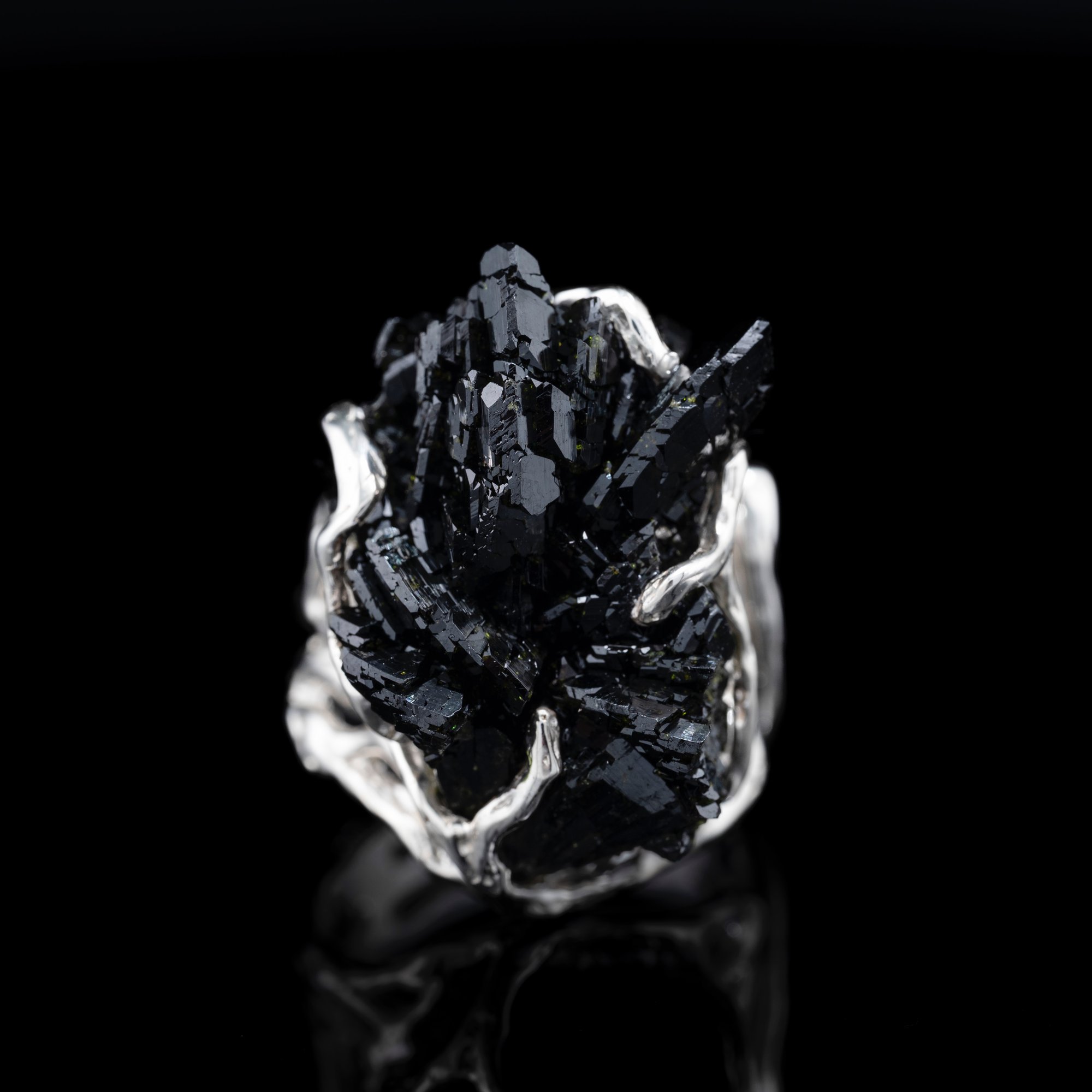 Каблучка з епідотом