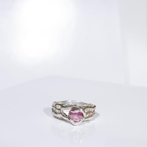 Каблучка з рожевим турмаліном