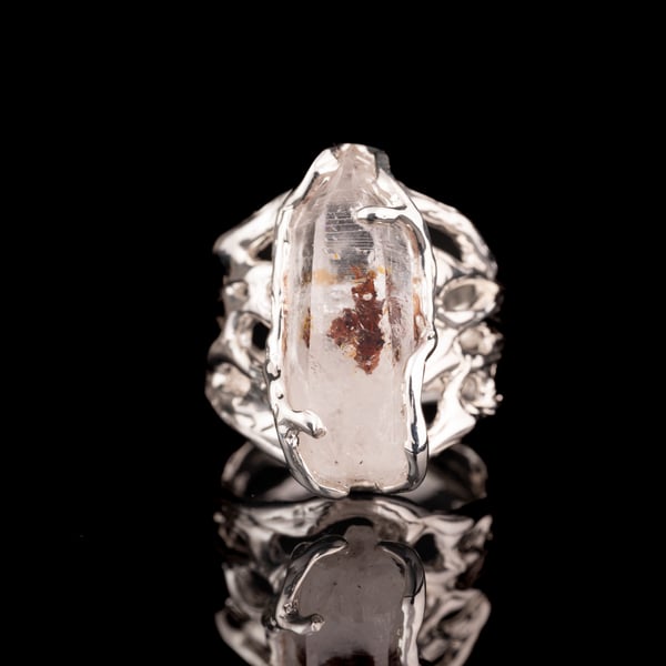 Каблучка з нафтовим кварцом