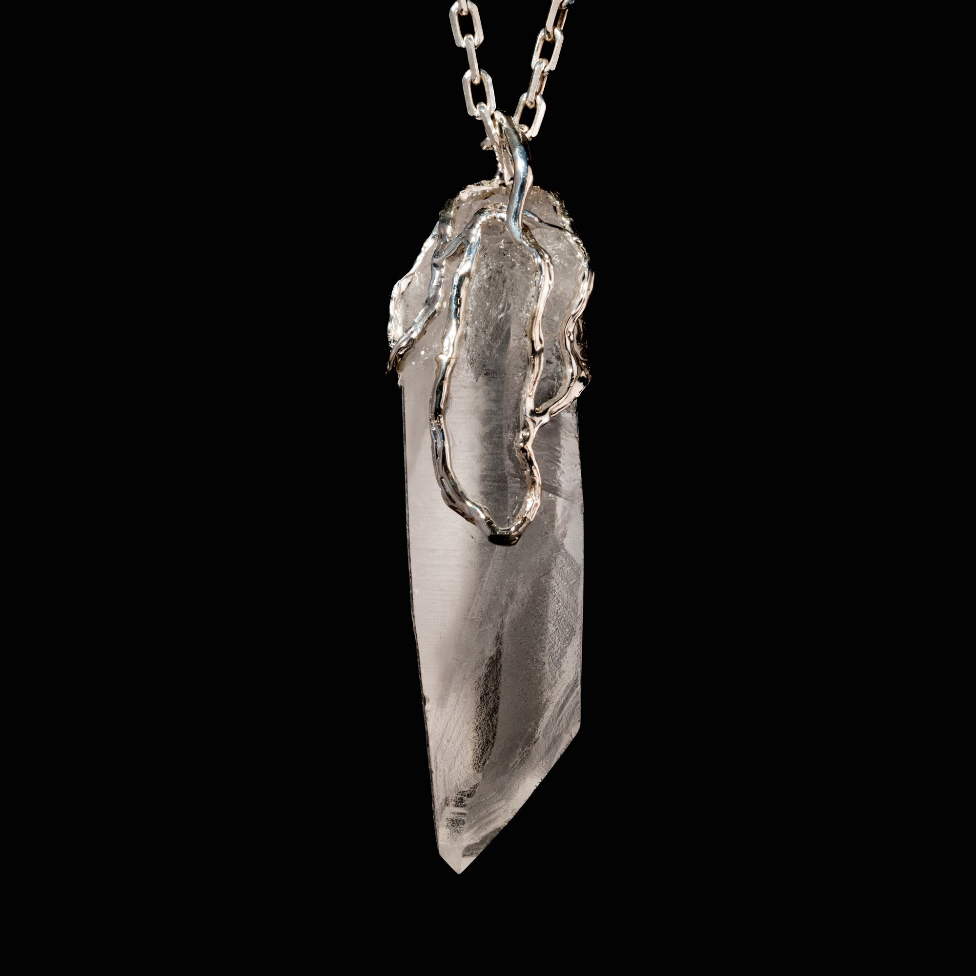 Кулон з кварцом