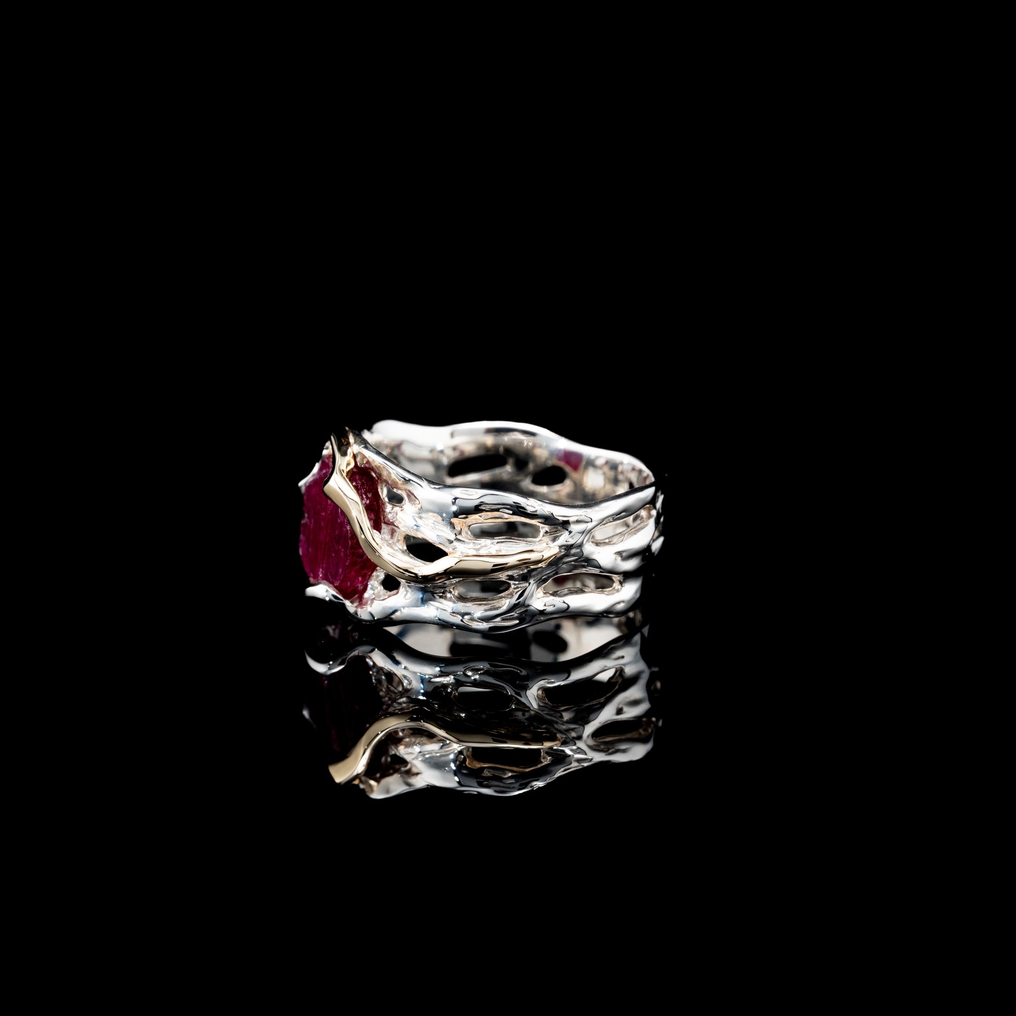 Каблучка з рубіном та золотом - зображення 4