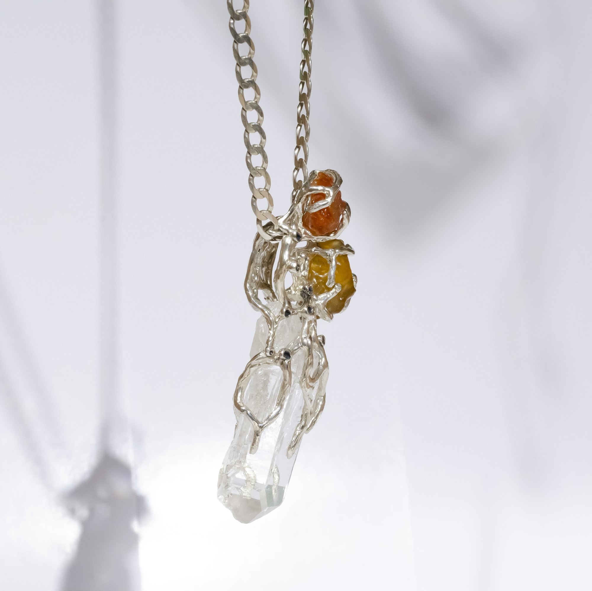 Кулон з гірським кришталем та сердоліками - зображення 3