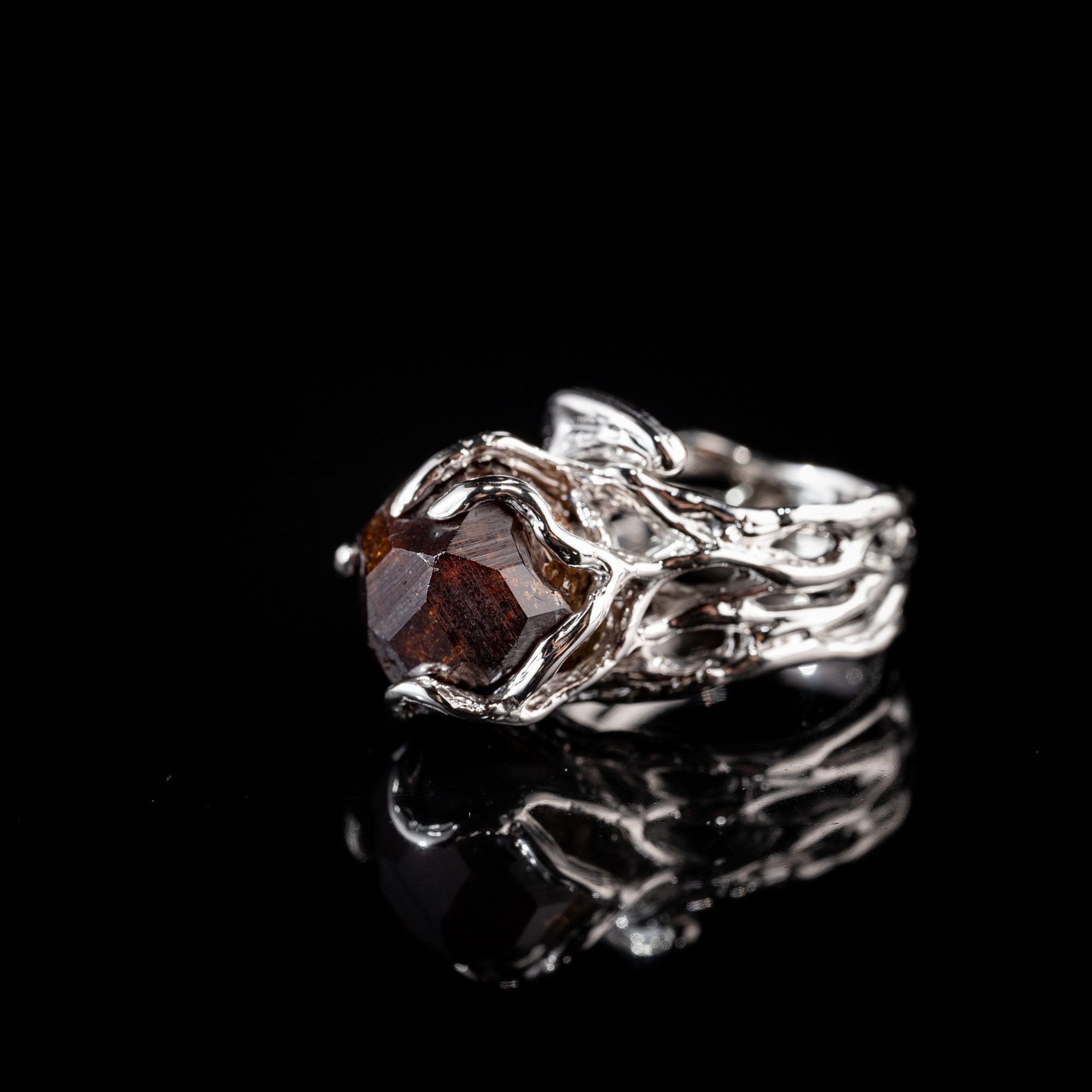 Каблучка з гранатом - зображення 2