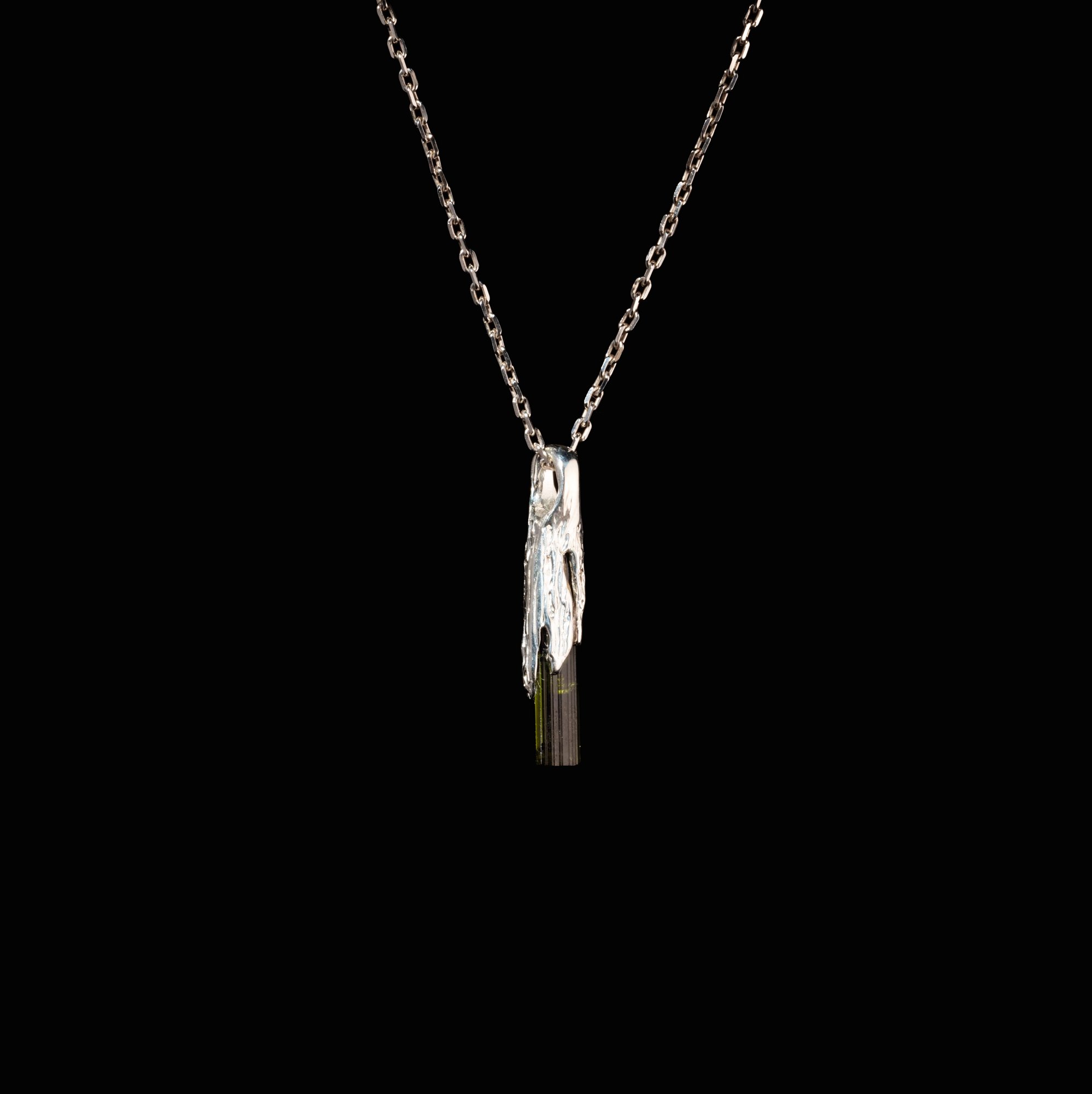 Кулон з верделітом