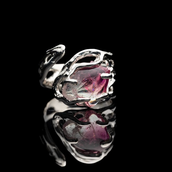 Каблучка з поліхромним турмаліном