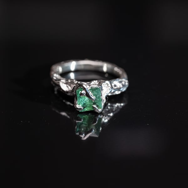 Каблучка з турмаліном