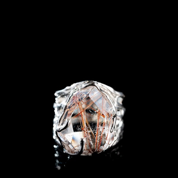 Каблучка з рутилованим кварцом