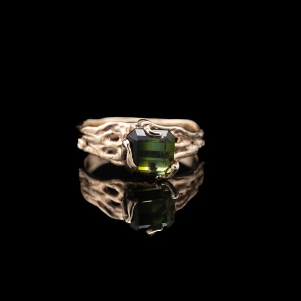 Золота каблучка з верделітом