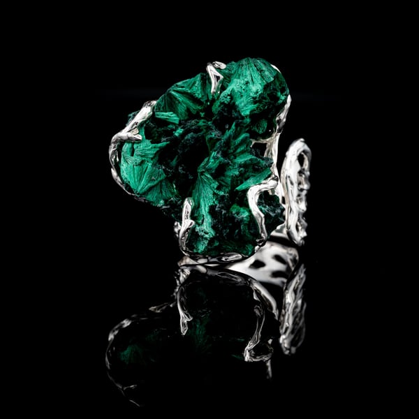 Каблучка з малахітом