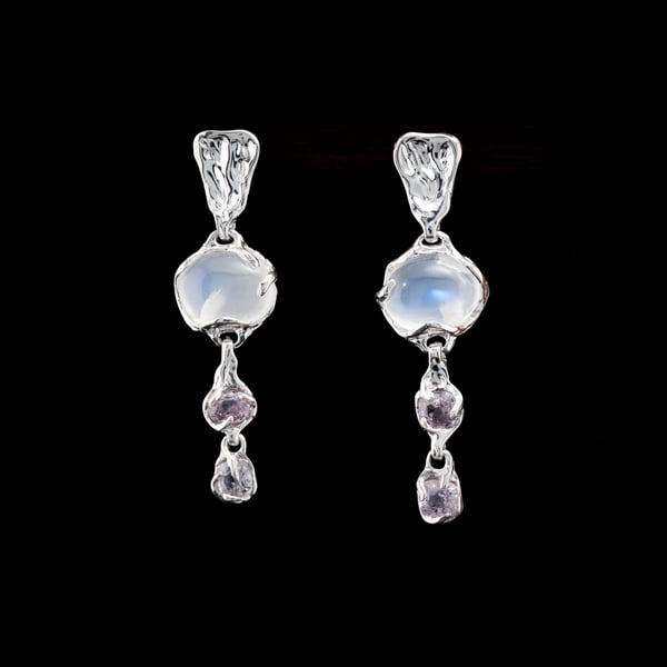 Сережки зі шпінеллю і місячним камінням