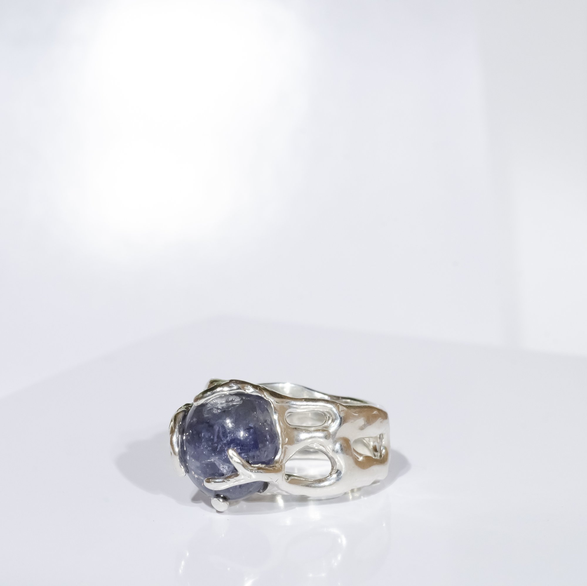 Каблучка з іолітом - зображення 2