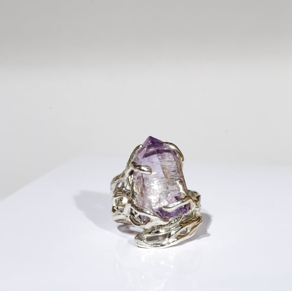 Каблучка з аметистом
