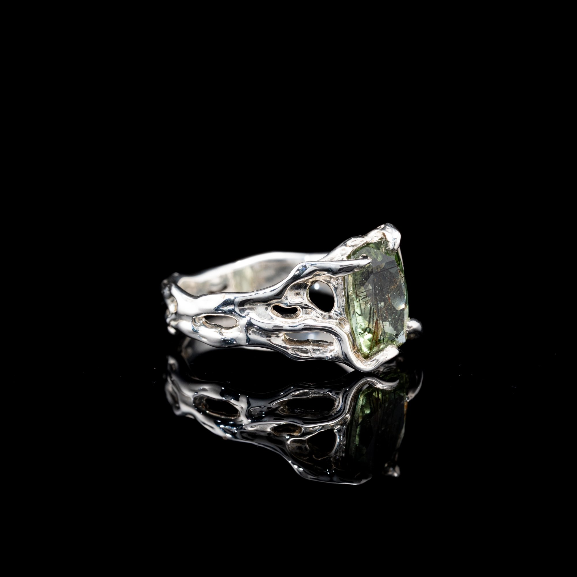 Каблучка з перідотом - зображення 3