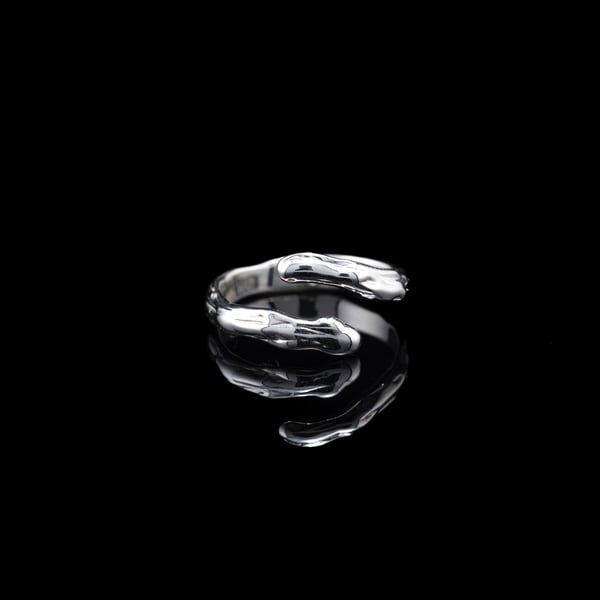 Срібна каблучка