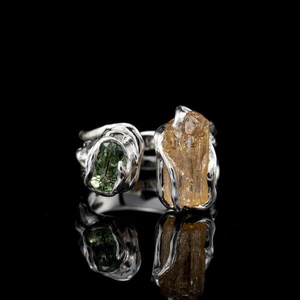 Каблучка з топаз імперіалом та перідотом