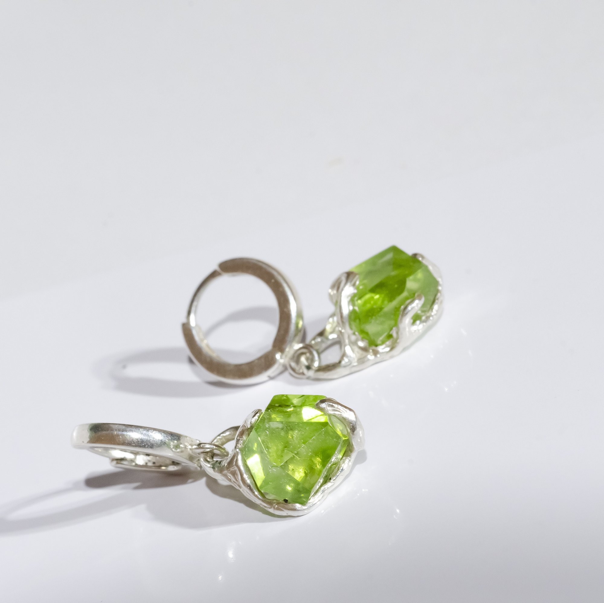 Сережки з хризолітами - 4