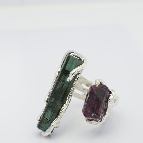 Каблучка з індиголітом та рубелітом