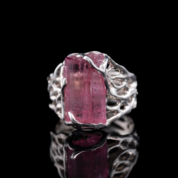 Rubellite Ring