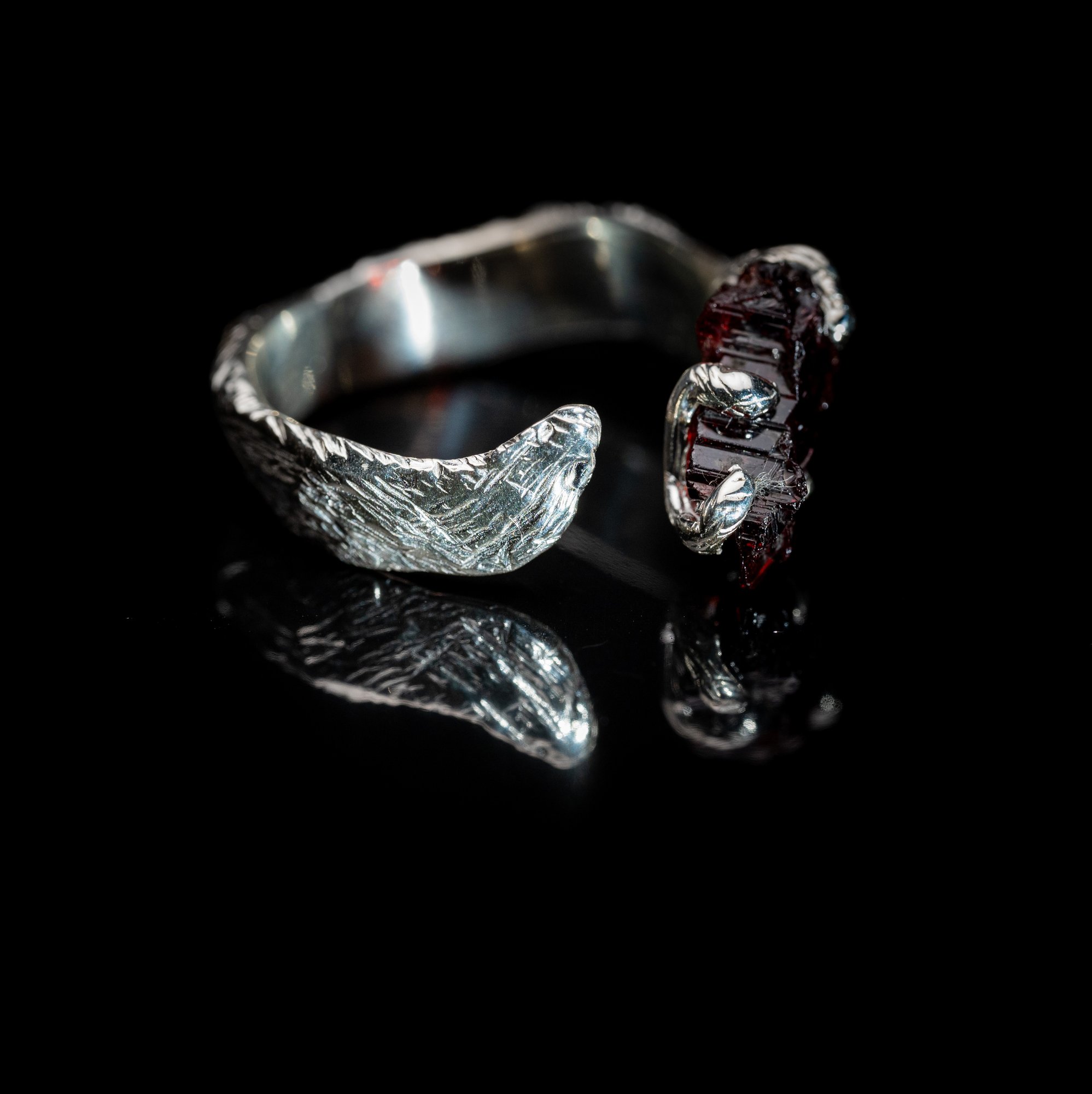 Каблучка з гранатом - зображення 2