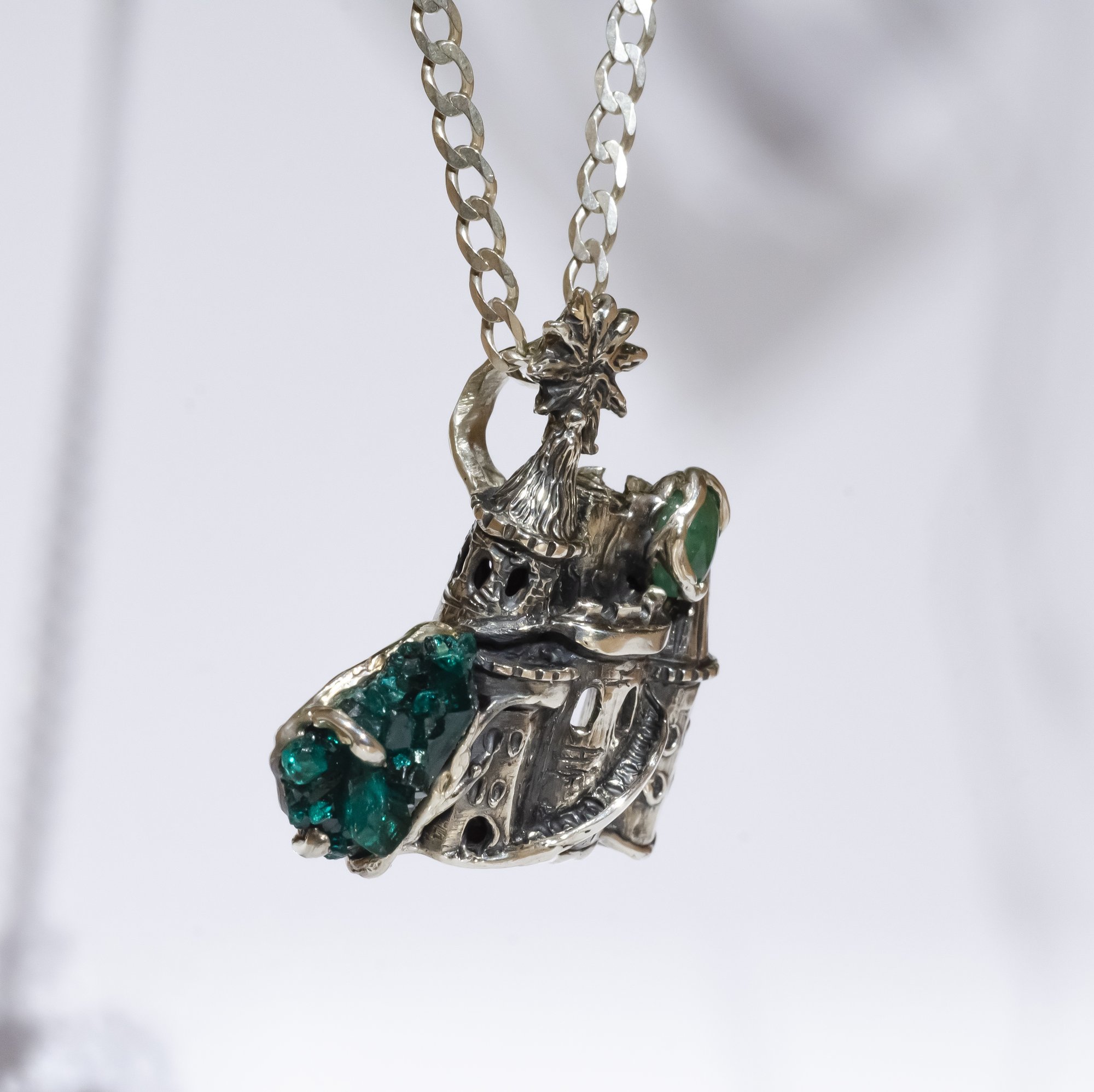Кулон "Фортеця" зі смарагдом та діоптазом - зображення 3