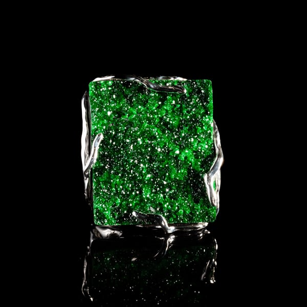 Каблучка з уваровітом