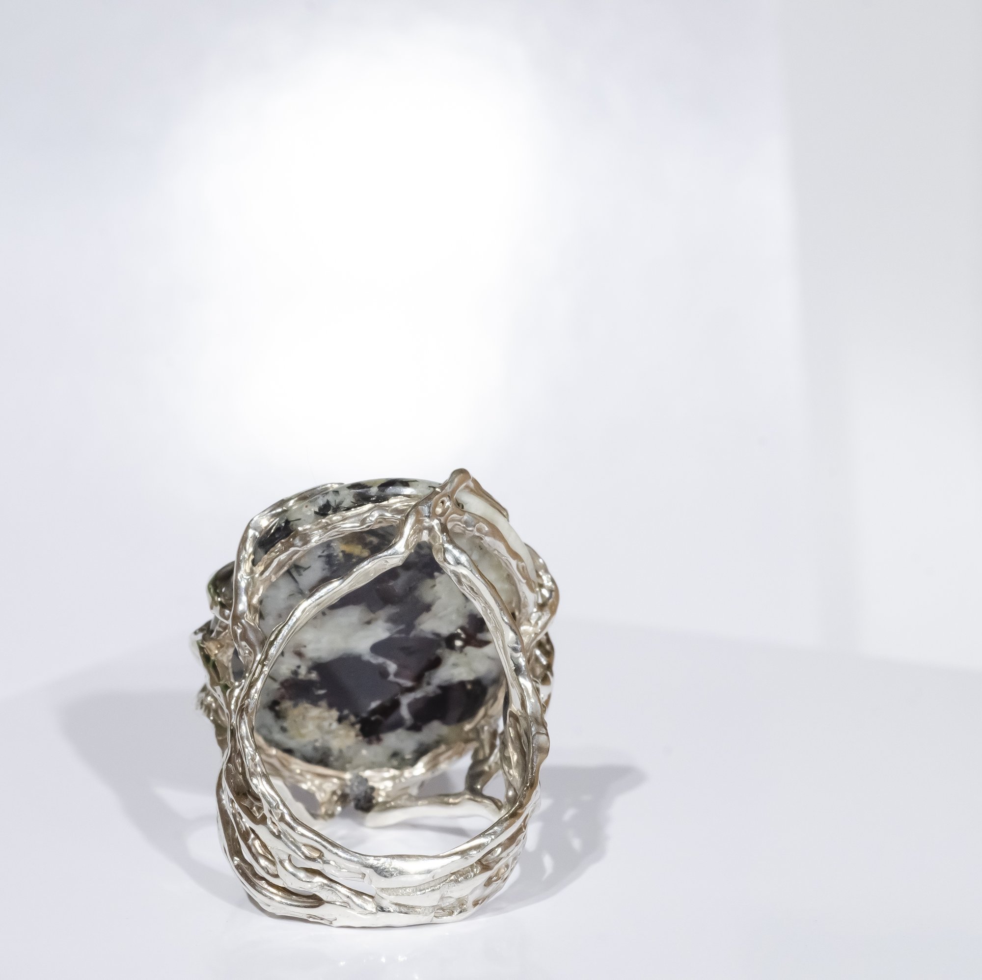 Каблучка з евдіалітом - зображення 4