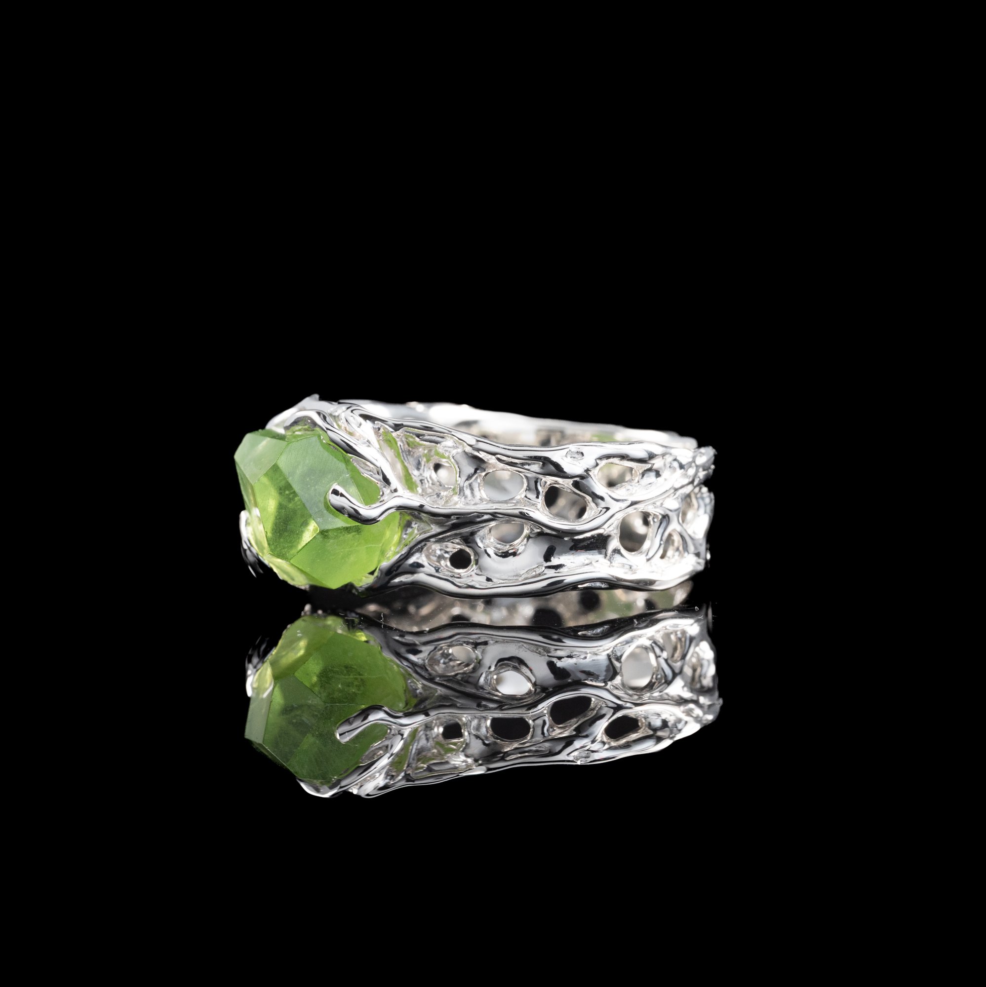 Каблучка з хризолітом - зображення 6