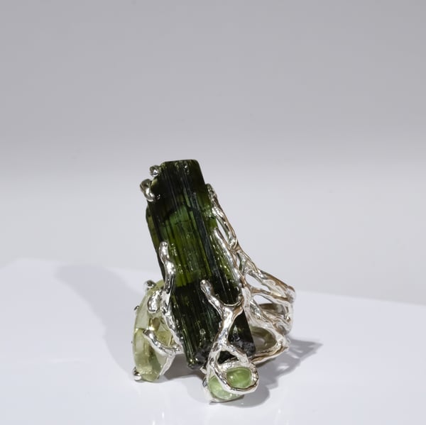 Каблучка з турмалінами та геліодором