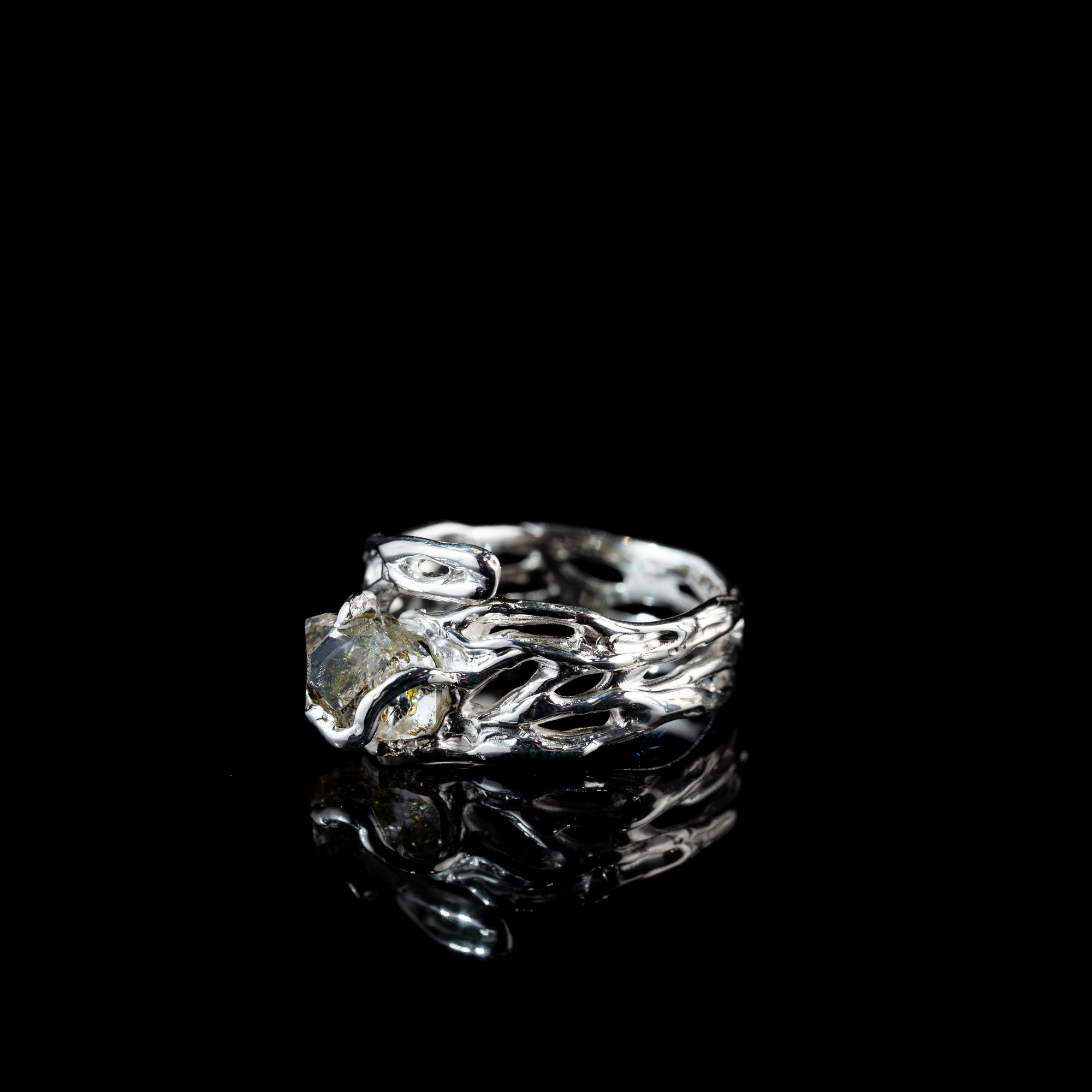 Каблучка з нафтовим кварцом - зображення 2