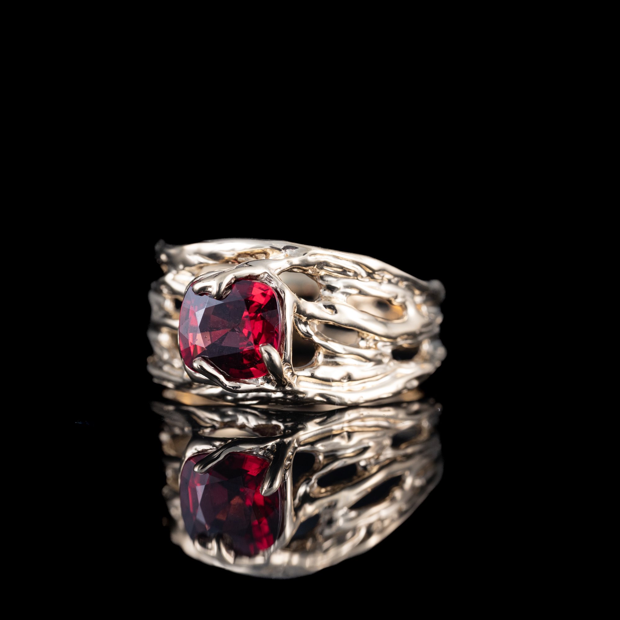 Золота каблучка з родолітом - зображення 4