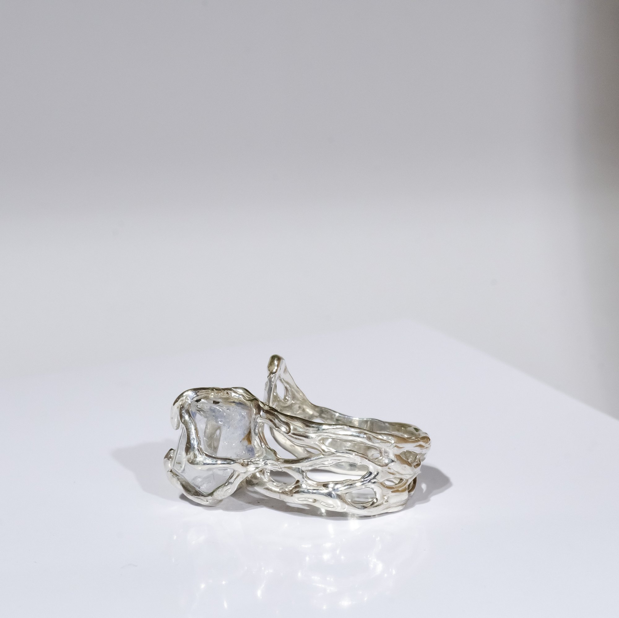 Каблучка з кварцом з включеннями дюмортьєриту - зображення 2