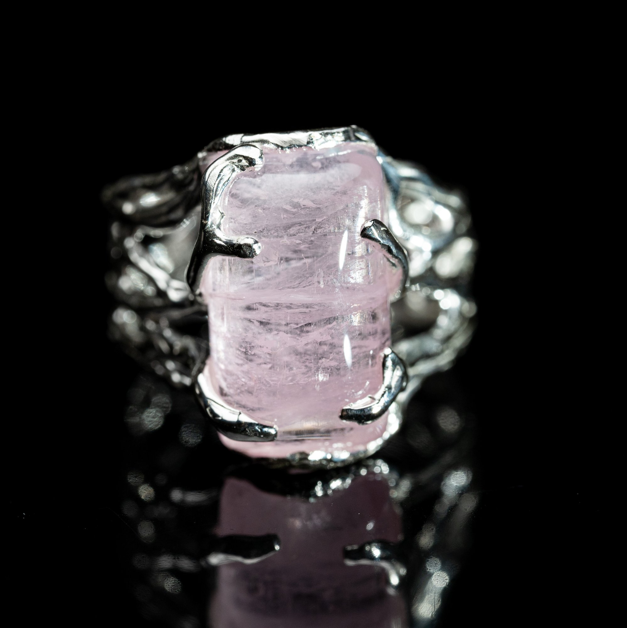 Каблучка з рожевим турмаліном
