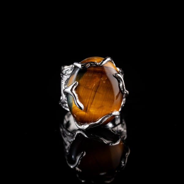 Каблучка з тигровим оком