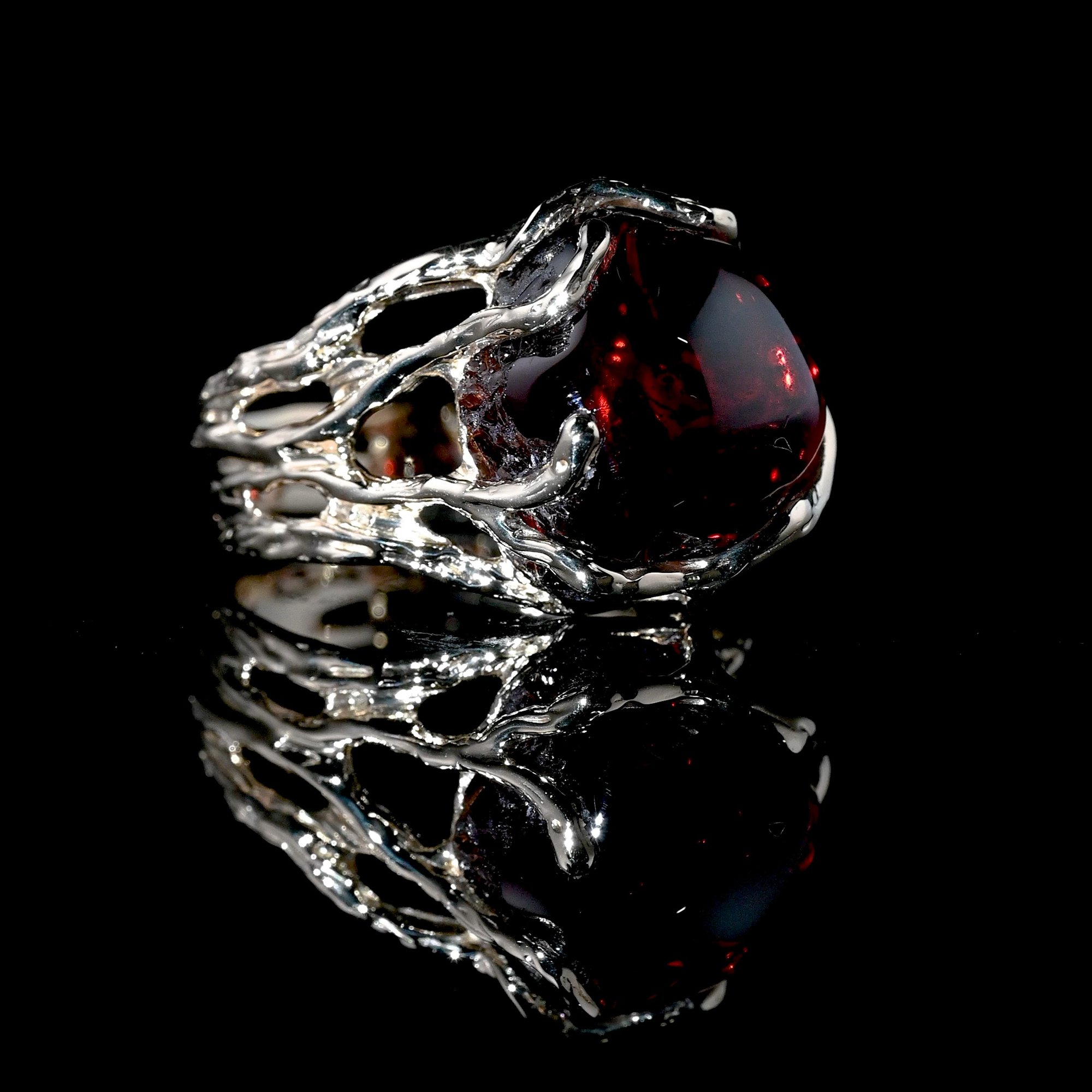 Золота каблучка з гранатом - зображення 4