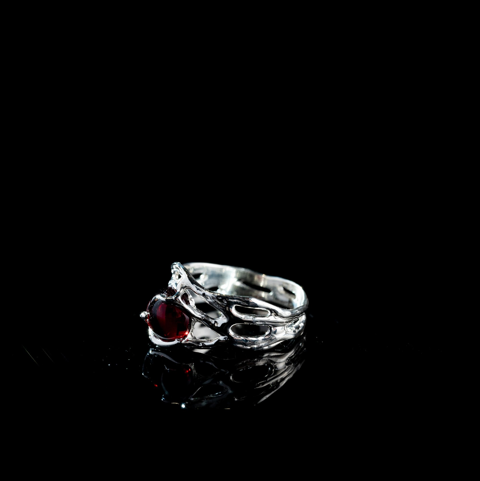 Каблучка з гранатом - зображення 2