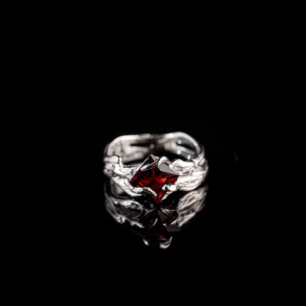 Garnet Ring