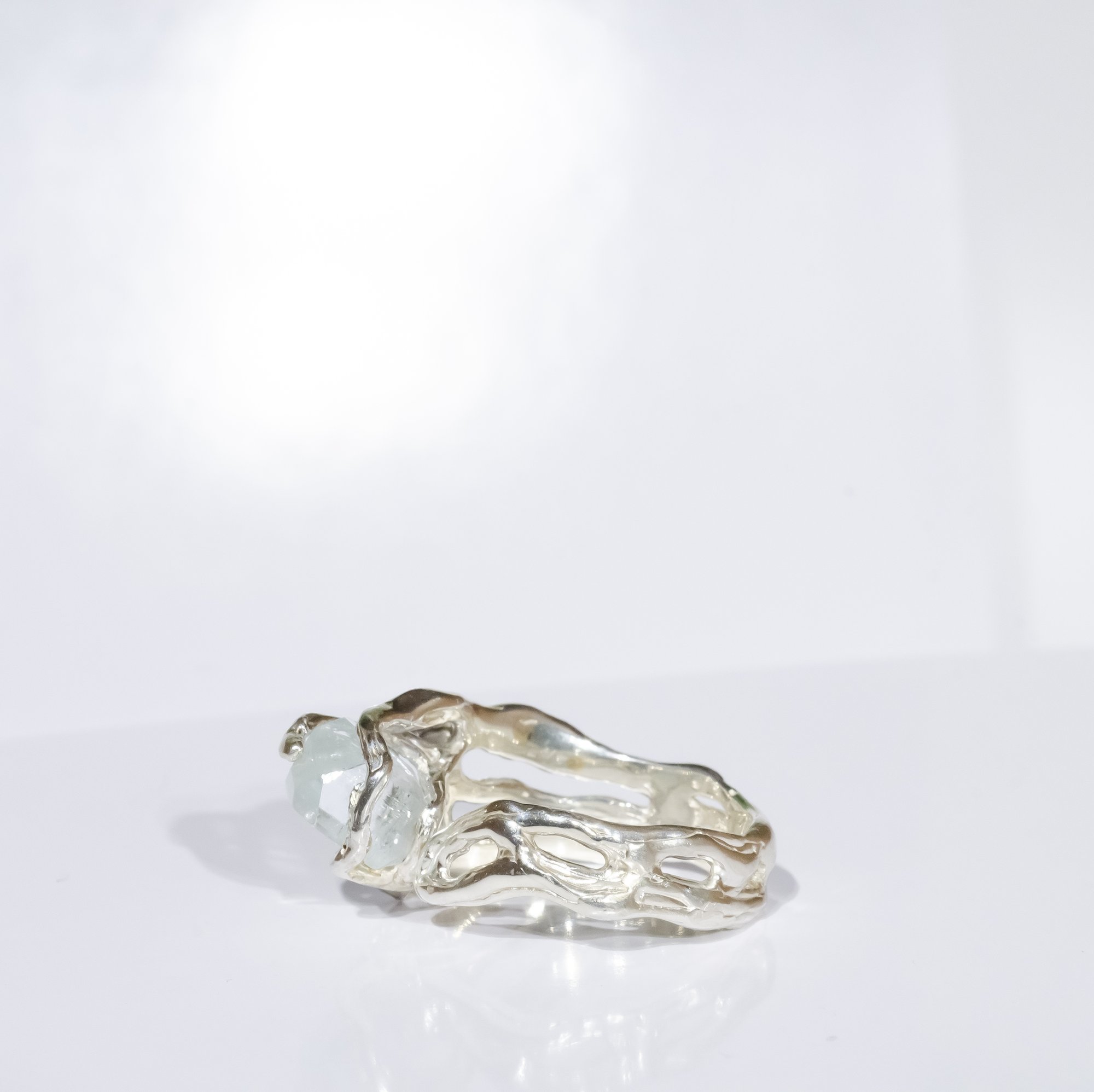 Каблучка з блакитним топазом - зображення 3