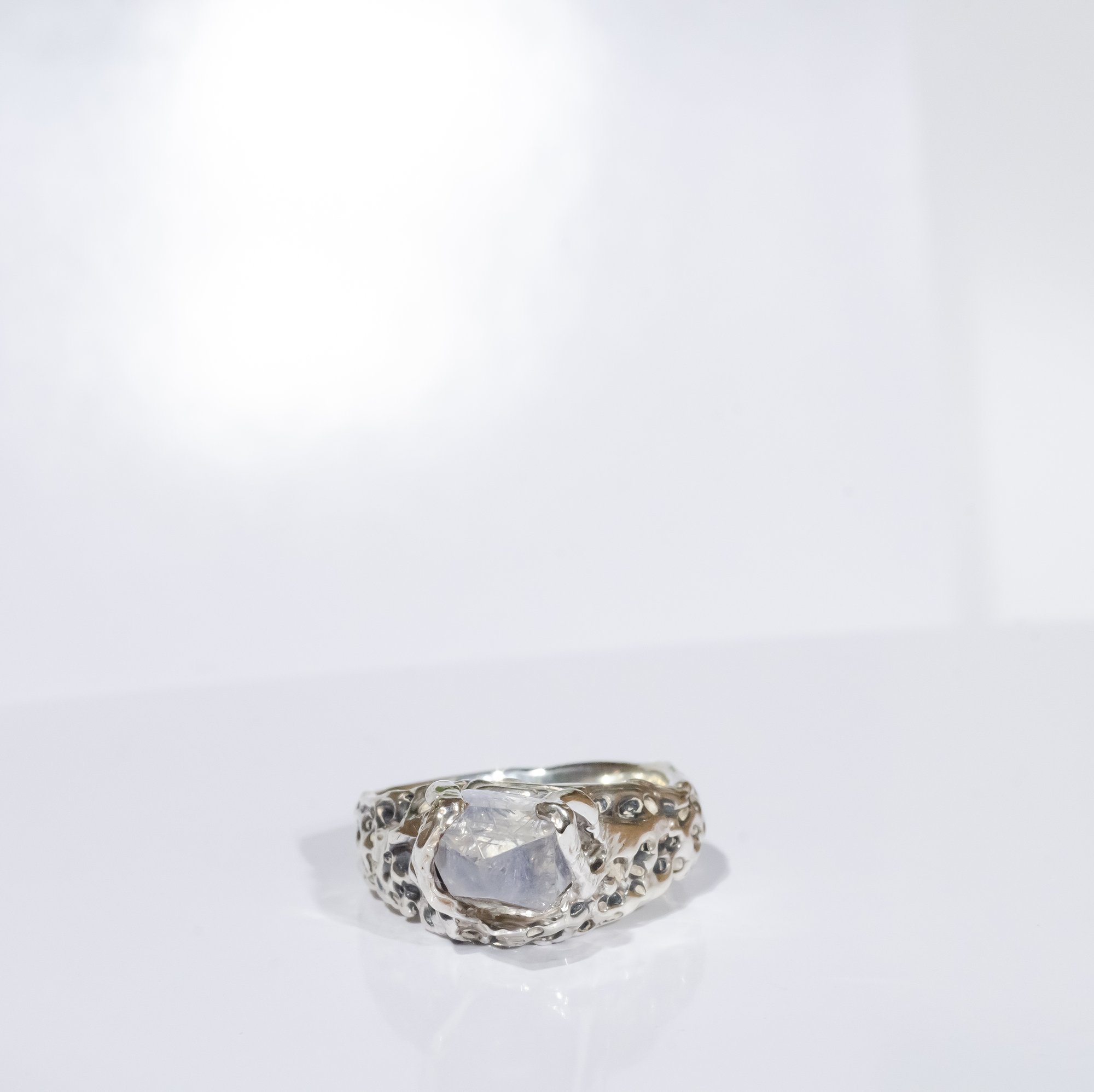 Каблучка з кварцом з включеннями дюмортьєриту - зображення 2