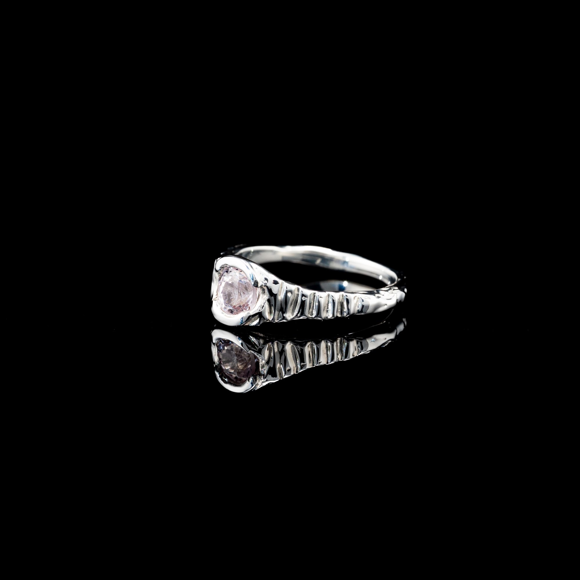 Каблучка зі шпінеллю - зображення 3