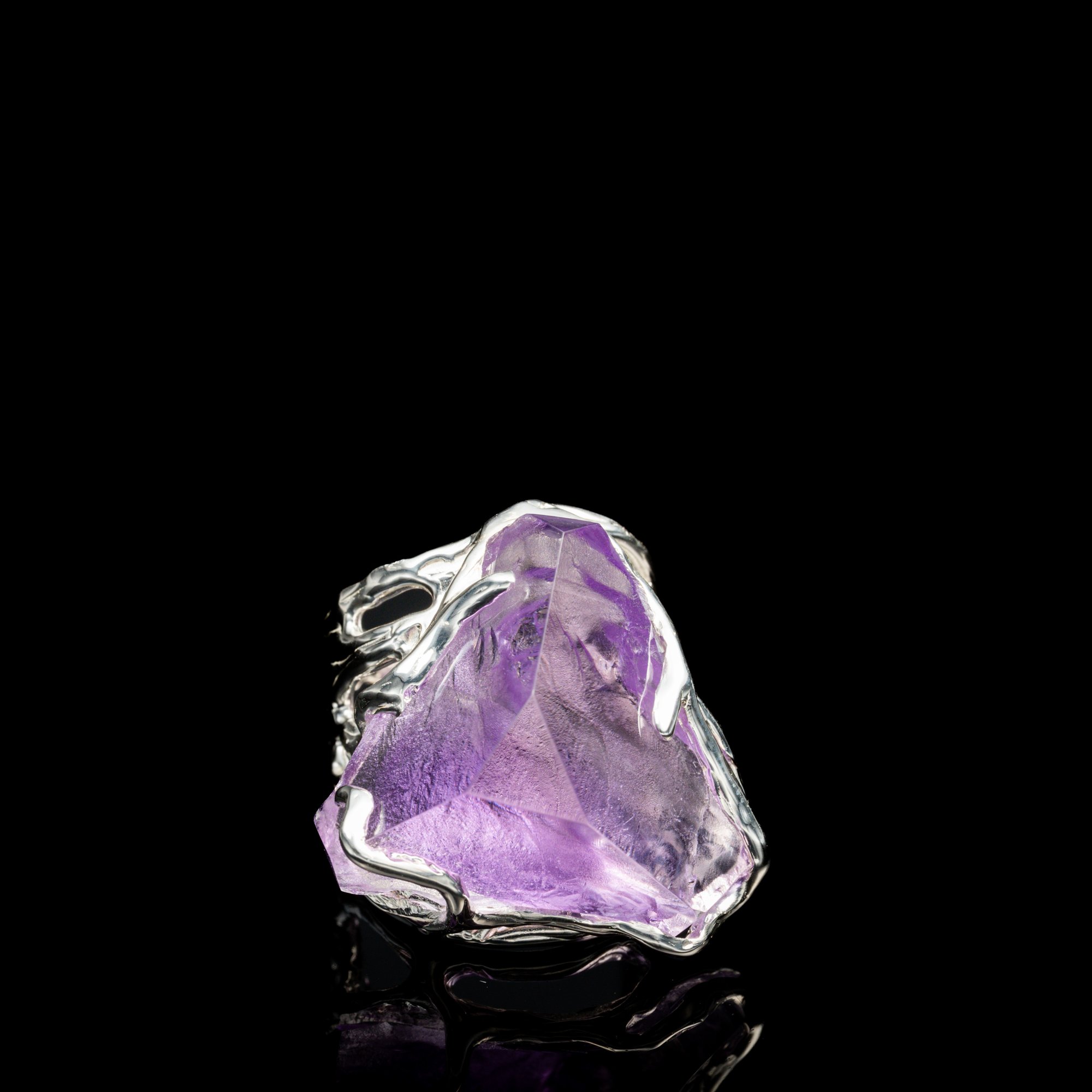 Каблучка з аметистом