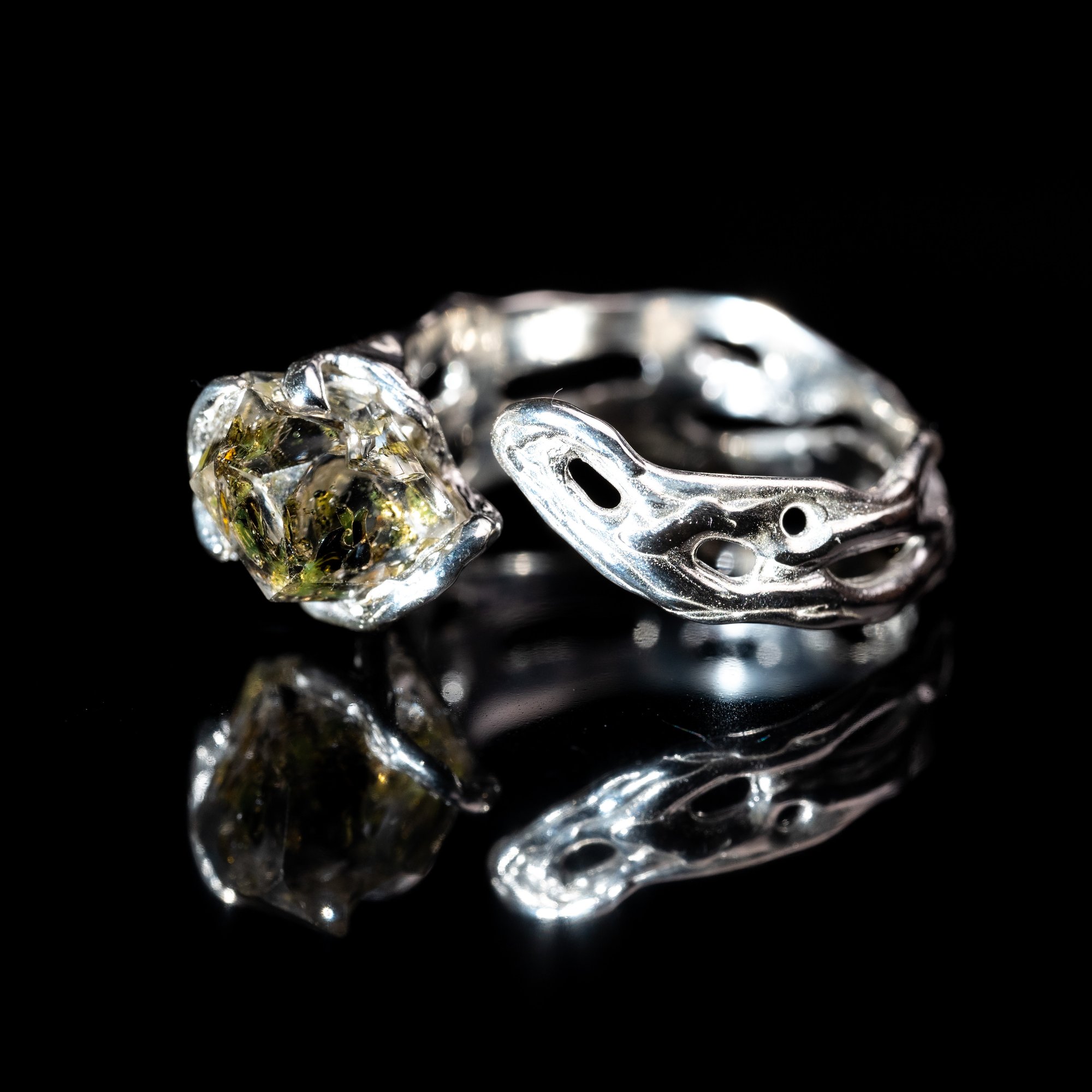 Каблучка з нафтовим кварцом - зображення 3
