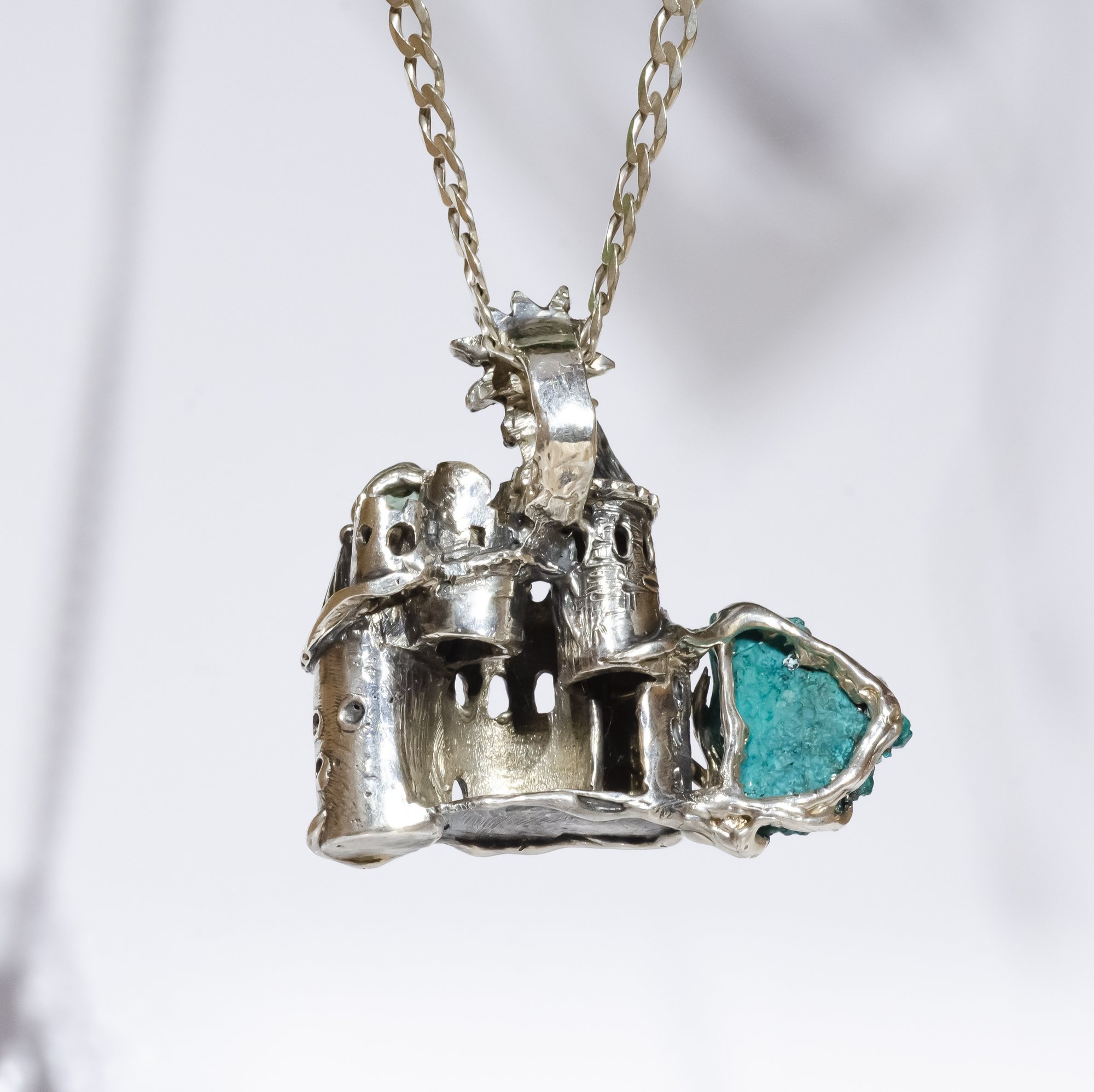 Кулон "Фортеця" зі смарагдом та діоптазом - зображення 4