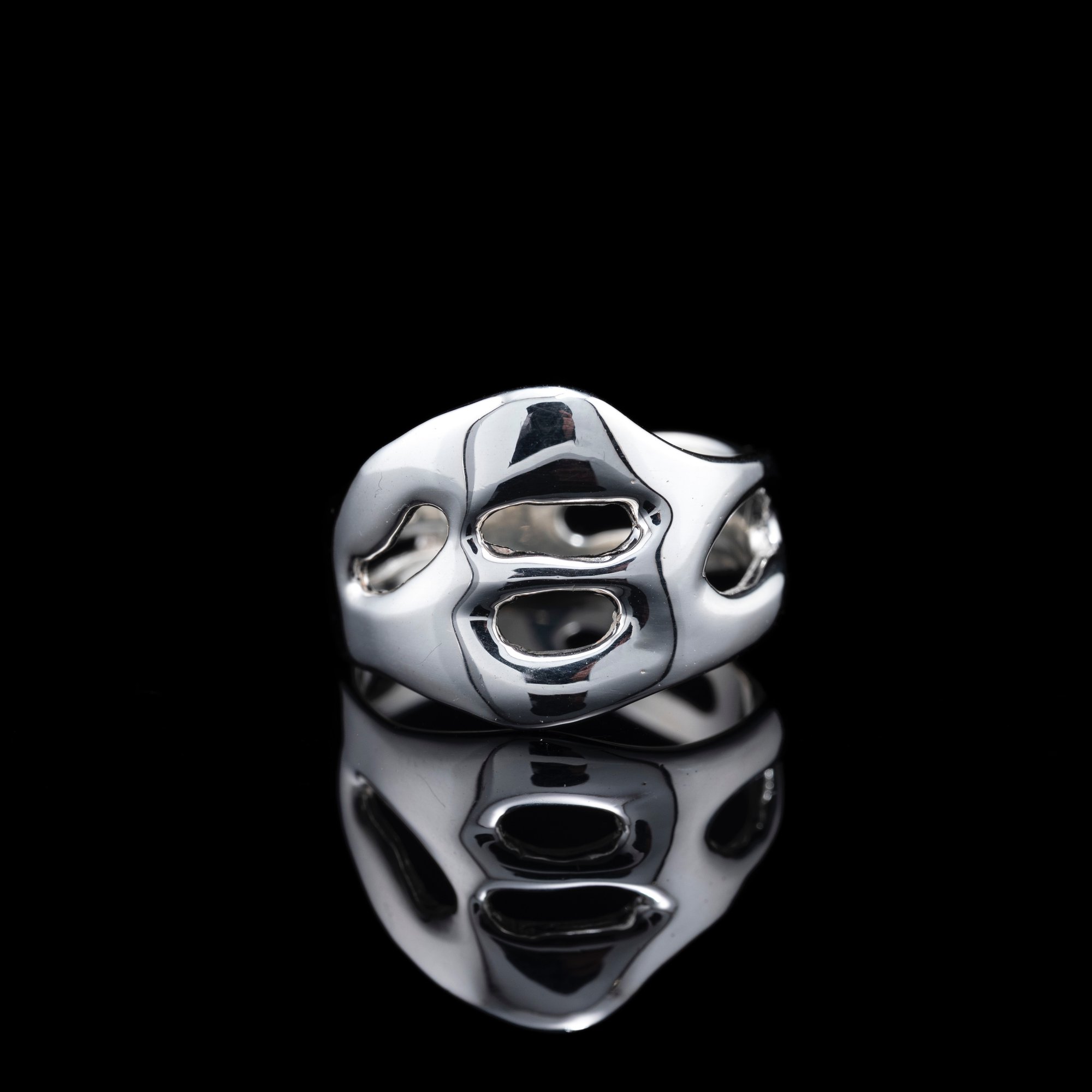 Срібна каблучка