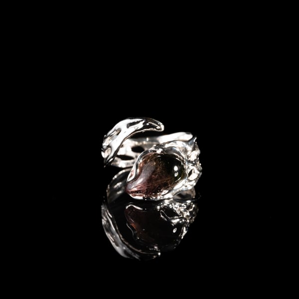 Каблучка з поліхромним турмаліном