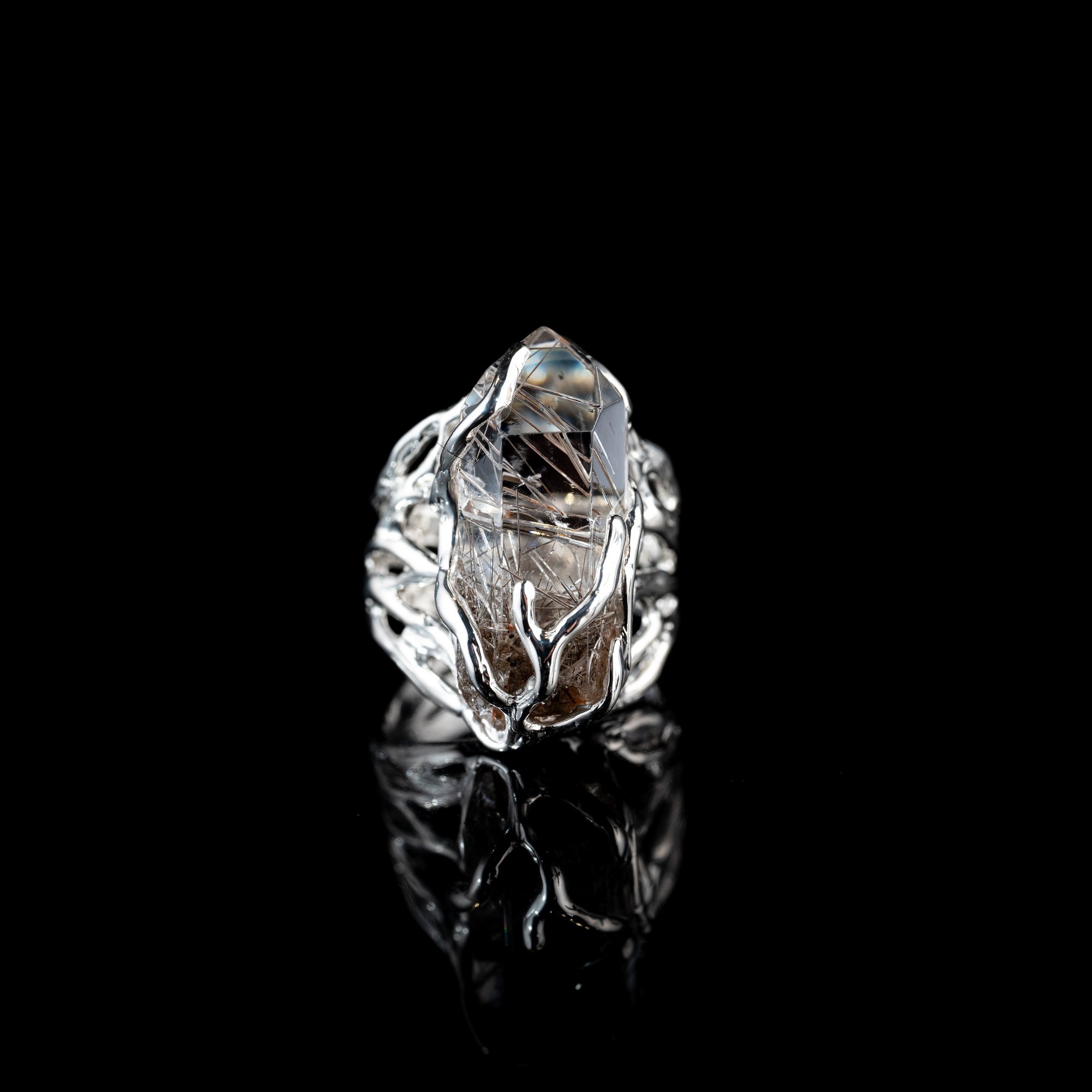 Каблучка з рутилованим кварцом