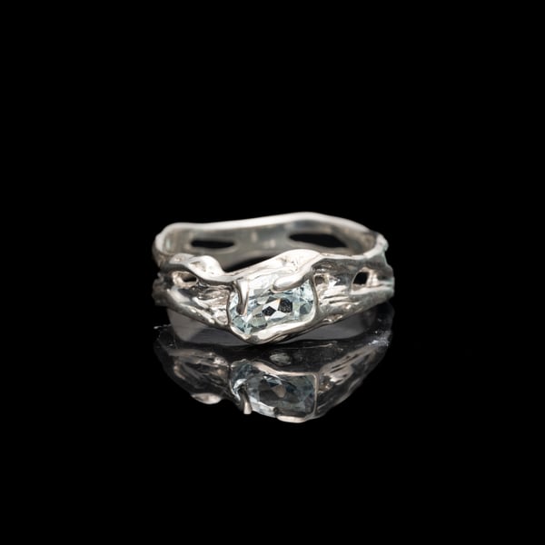 Каблучка з аквамарином