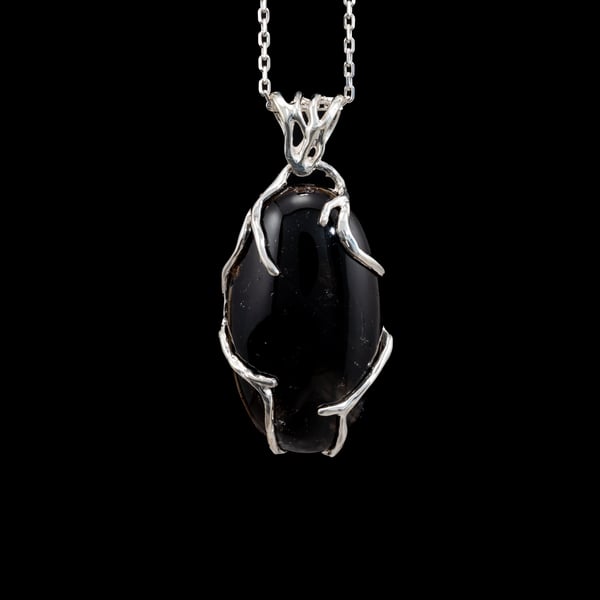 Кулон з моріоном