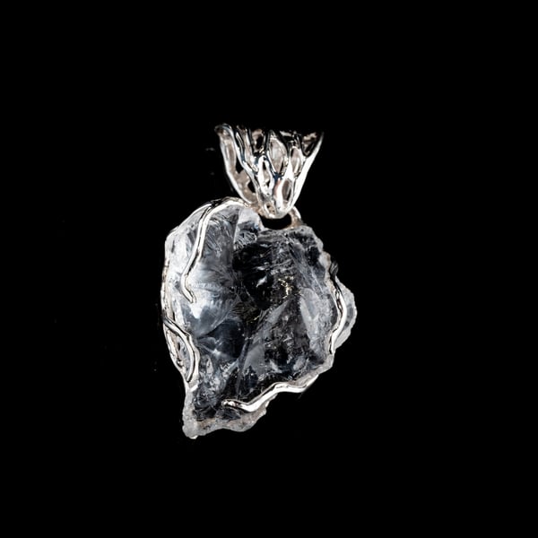 Кулон з гірським кришталем